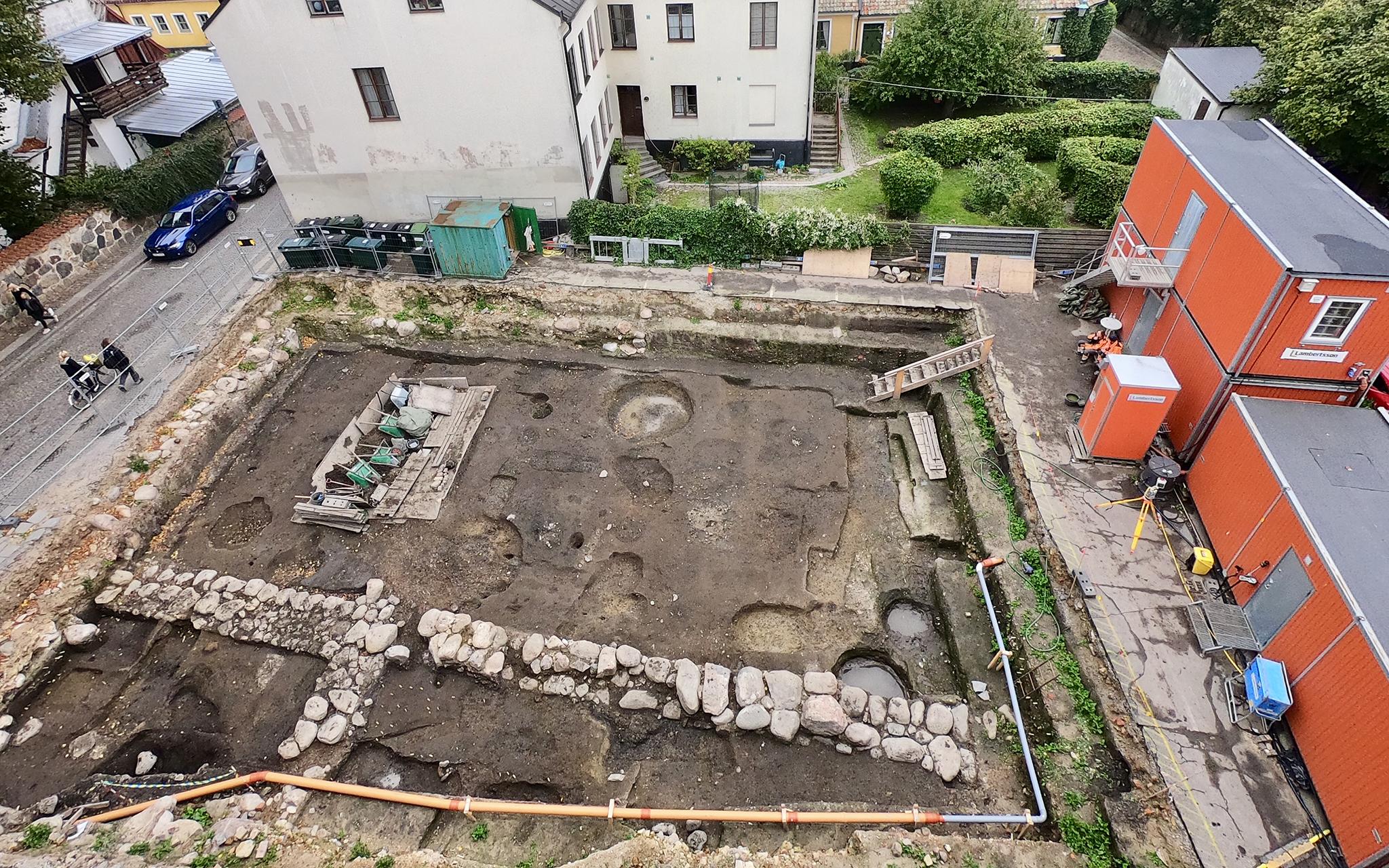 Undersökningsplatsen i kvarteret Sankt Mikael. Foto: Krister Kàm Tayanin, Kulturen